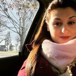 Meet your Posher, Veronica